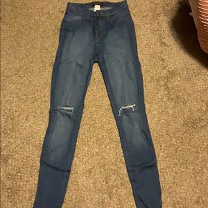 High waisted ripped jeans